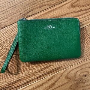 Coach Leather Green Wristlet